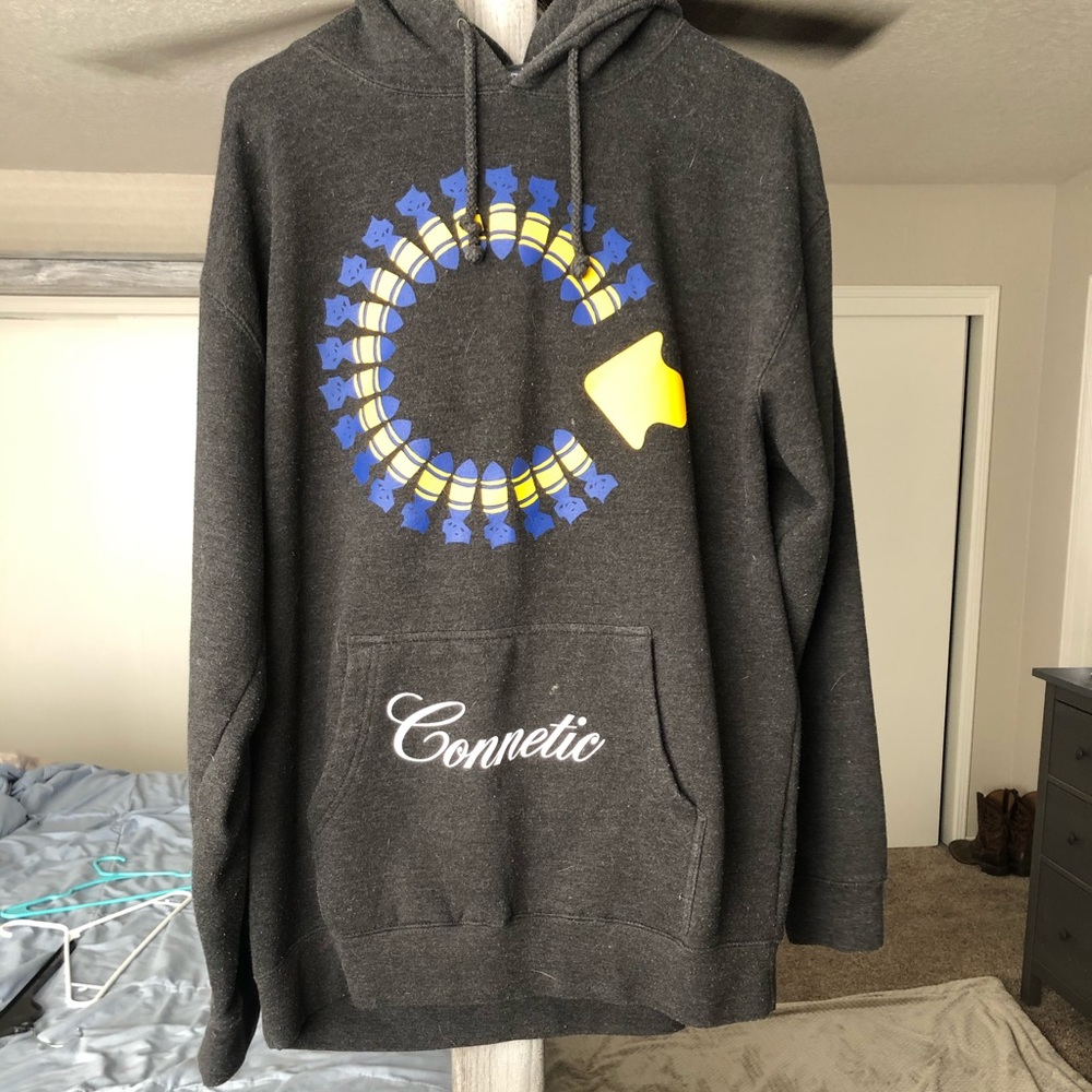 Connetic hoodie